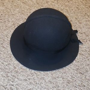 Doeskin Vintage Riding hat. 100 % Wool!! A true beauty.